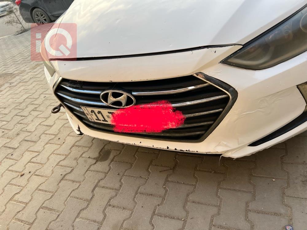 هيونداي النترا